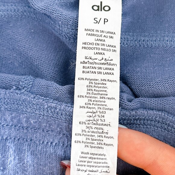 80% NEW ALO PANTS, SIZE S - Picture 7 of 7